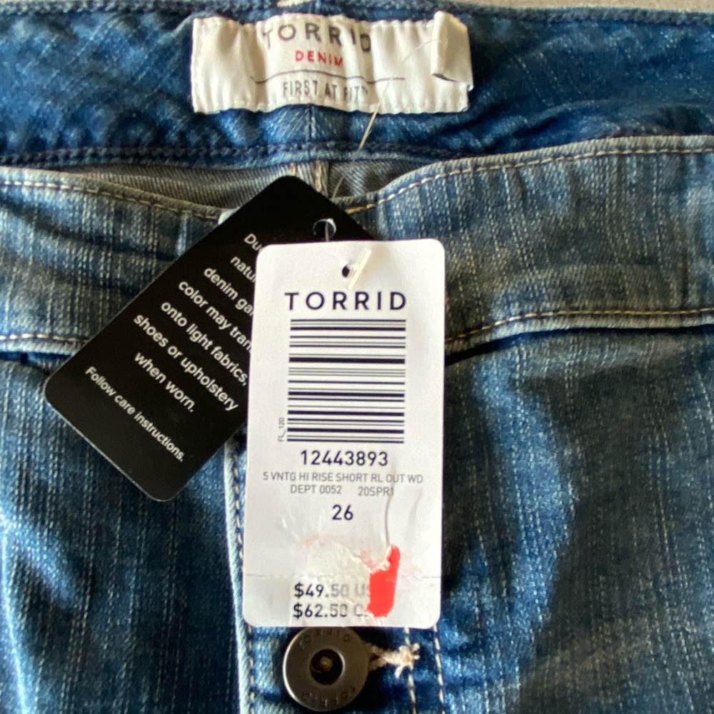 Torrid High Rise Shorts - Picture 4 of 6